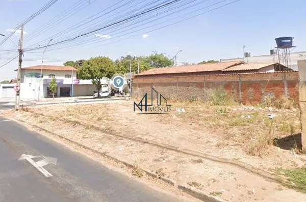 Lote Comercial de Esquina 375m² - Bairro Indepedência - Ap. de Goiânia - GO
