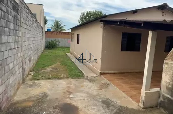 Casa Sozinha no Lote 2 Quartos - St. Garavelo - Aparecida de Goiânia - GO - Foto 1