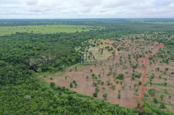 Fazenda 420 Alqueires - Município de Crixás - GO