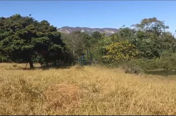 Fazenda 36,69 Alqueires  - Município de Goiás velho - GO