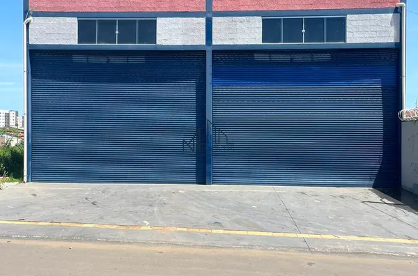 Galpão em Avenida de 407m² - Parque Primavera - Aparecida de Goiânia - GO - Foto 1