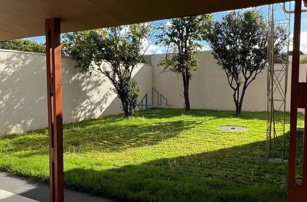 Casa 3 Quartos em Lote de 510m² - Cidade Vera Cruz - Ap. de Goiânia - GO