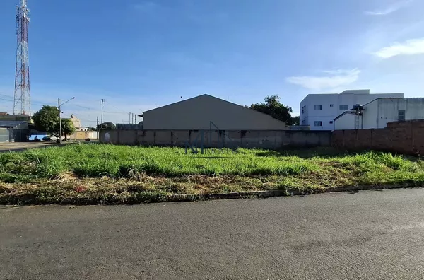 Lote 514 m² - Bairro Vera Cruz - Aparecida de Goiânia - GO - Foto 1