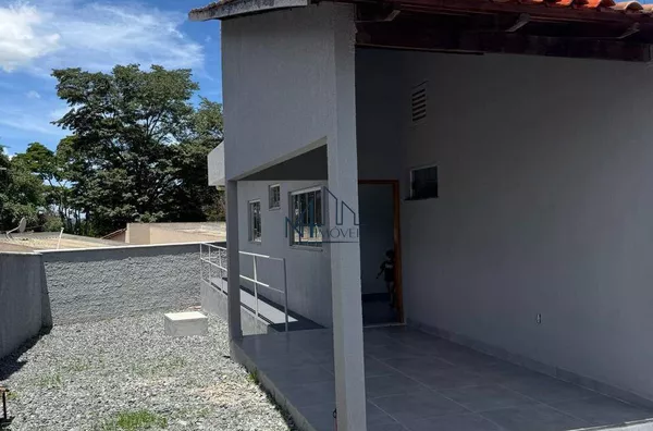Casa 02 quartos - Jardim Miramar - Aparecida de Goiânia - GO