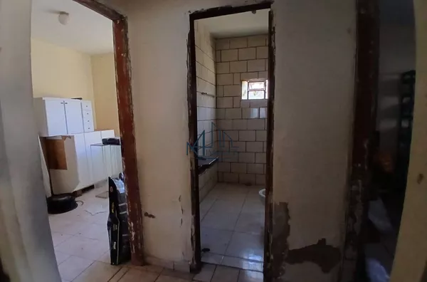 2 Casas de Esquina  - Bairro Independência - Aparecida de Goiânia - GO - Foto 6