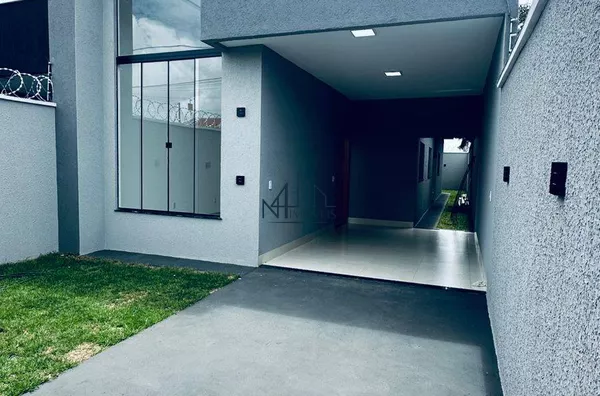 Casa 03 quartos - Parque Hayala - Aparecida de Goiânia - GO