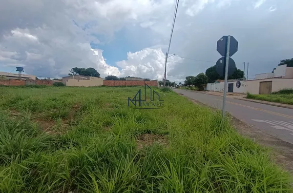 Lote Esquina 400 M² - Bairro Independência - Aparecida de Goiânia - GO - Foto 1