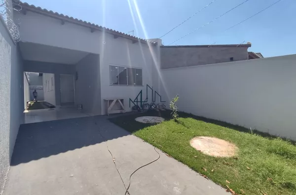 Casa 3 quartos - Conde dos Arcos - Aparecida de Goiânia - GO - Foto 1