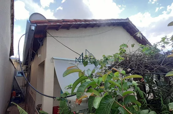 Casa 4 Quartos - Village Garavelo - Aparecida de Goiânia - GO - Foto 3