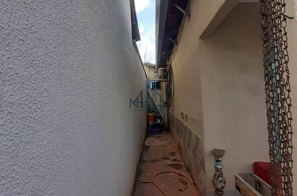 Casa 4 Quartos - Village Garavelo - Aparecida de Goiânia - GO - Foto 5