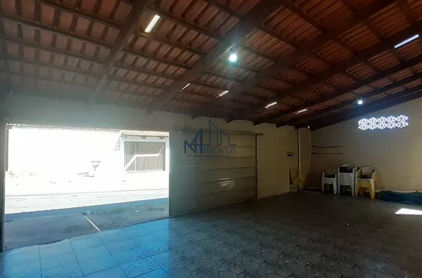 Casa 3 Quartos - Centro do Setor Garavelo - Aparecida de Goiânia - GO - Foto 4