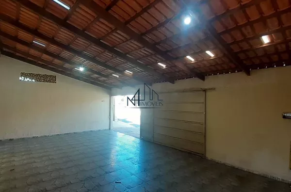 Casa 3 Quartos - Centro do Setor Garavelo - Aparecida de Goiânia - GO - Foto 5