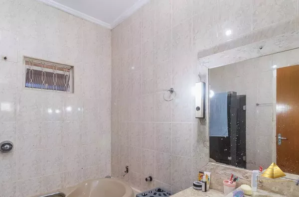 Casa para venda, 4 quarto(s),  Recanto Dos Pássaros, Cuiabá