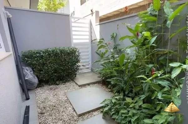 Casa Sofisticada de 4 Suítes no Condomínio Florais dos Lagos, Cuiabá