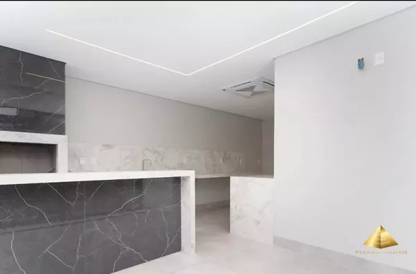 Casa à Venda Recém Construida com 4 SUÍTE(s), escritório, COZINHA GOURMET e PISCINA PRIVATIVA no Condomínio FLORAIS DA MATA, Várzea Grande.