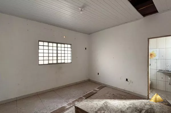 Casa para venda, 2 quarto(s),  Jardim Cuiaba, Cuiabá