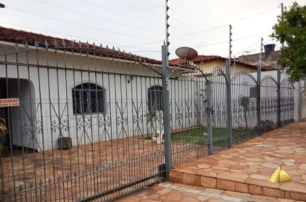 Casa para venda, 4 quarto(s),  Boa Esperança, Cuiabá