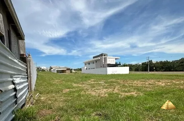 Casa em condomínio para venda,  Petrópolis, Varzea Grande