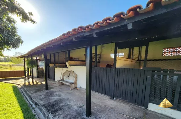 Chácara urbana no Nova Esperança