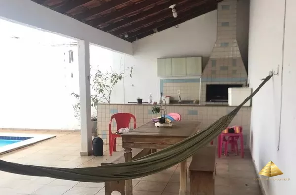 Casa para venda, 4 quarto(s),  Jardim Italia, Cuiabá