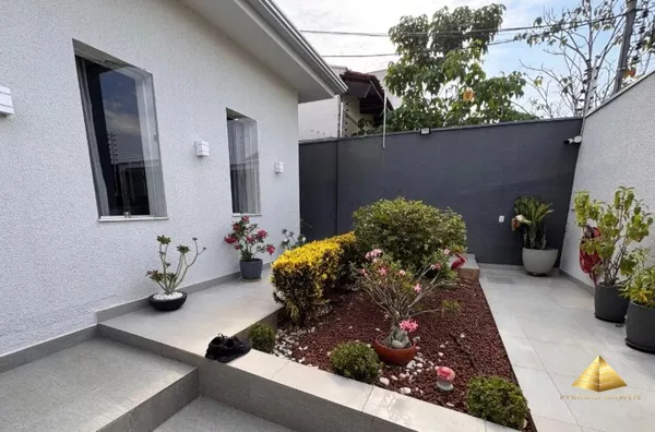 Sobrado 3 suites  para venda,  Jardim Shangri-la, Cuiabá