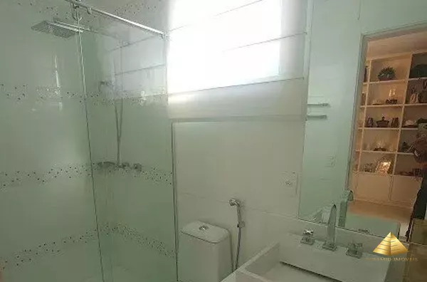 Apartamento para venda,  Edifício Forest Hill, 5 suites, 04 Vagas de Garagem - Jardim Florianópolis, Cuiabá