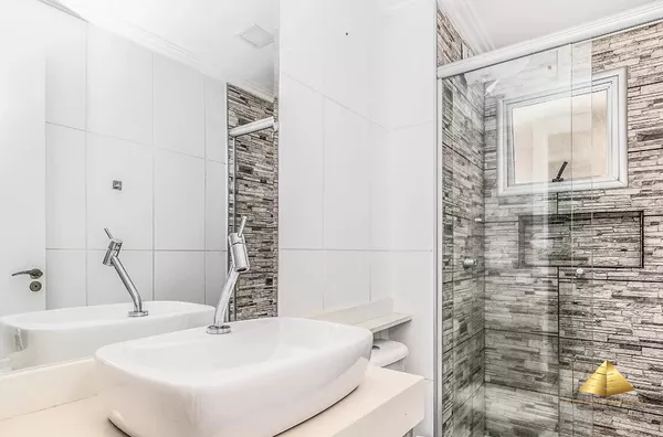 Apartamento Mobiliado com 3 Quarto(s), sendo 1 Suíte, completo com armários planejados em todos os ambientes no EDIFÍCIO TORRES DE SÃO GEORGES, próximo ao Parque Mãe Bonifacia, Cuiabá. 