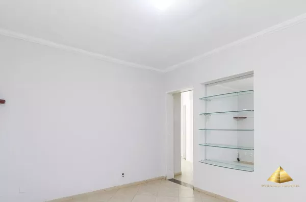 Sala Comercial para venda no Bairro Morada do Ouro.