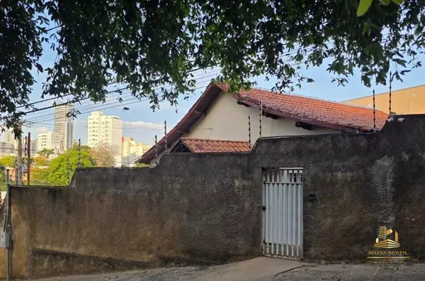 Casa Residencial e Comercial à Venda no Bairro  Araés, Cuiabá - Fica a 300metros da Av. Mato Grosso - Foto 1