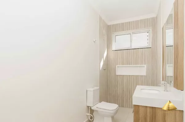 Casa Reformada no Boa Esperança com Piscina: 3 Quarto(s), sendo 1 Suíte, sala 2 Ambientes, próximo da UFMT, Boa Esperança, Cuiabá. 