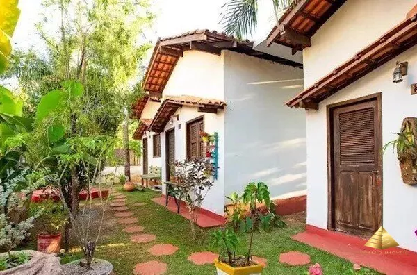 Pousada para venda com 12 Suítes em Chapada Dos Guimarães