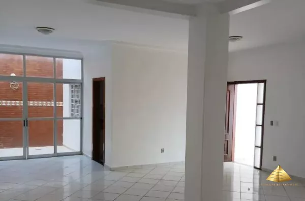 Casa em condomínio para venda, 4 quarto(s),  Jardim Itália, Cuiabá
