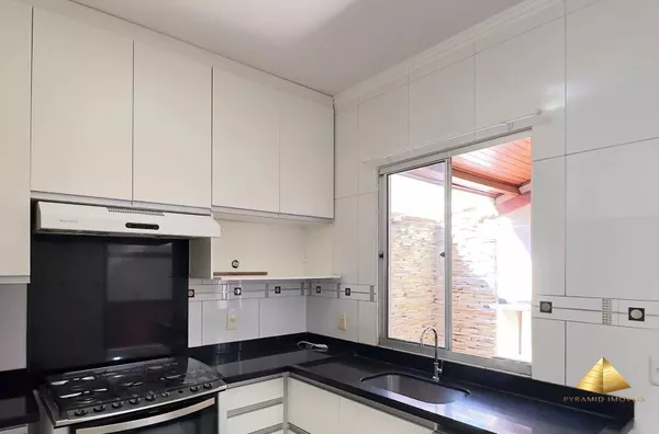 Sobrado para venda, 3 quarto(s),  Despraiado, Cuiabá