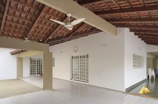 Casa comercial/residencial para venda Santa Rosa Cuiabá