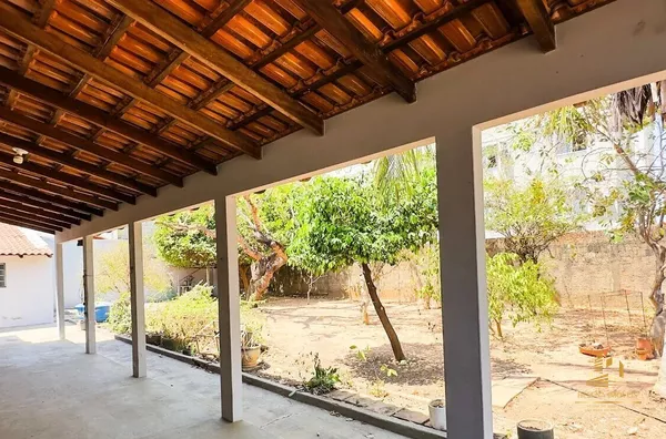 Casa para venda, 4 quarto(s) sendo 1 Suíte, próximo da Av. Fernando Correa da Costa,  Jardim Das Palmeiras, Cuiabá. - Foto 2