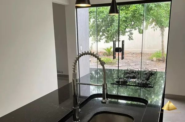 Casa para venda, 3 quarto(s),  Cristo Rei, Varzea Grande