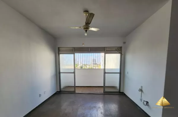 Apartamento Prox. AV. CPA e Miguel Sutil