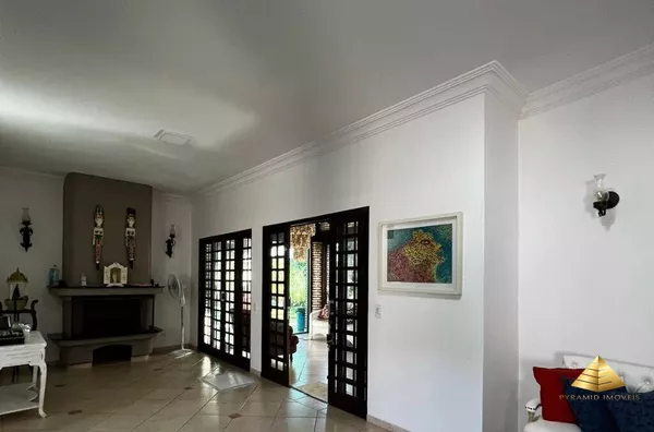 Sobrado para venda, 5 quartos , Chapada Dos Guimarães