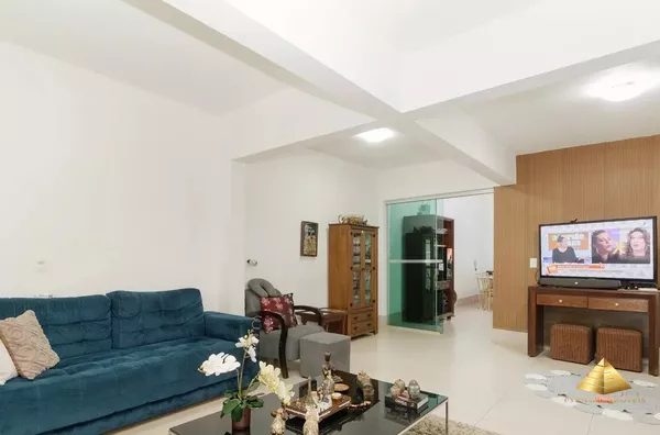 Sobrado para venda, 5 quarto(s),  Canelas, Varzea Grande