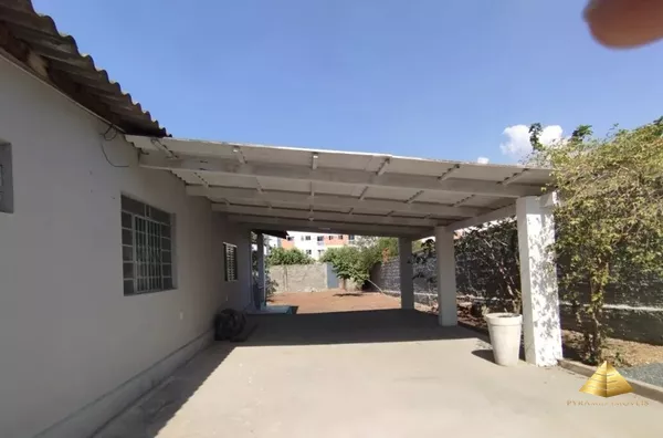 Casa para venda, 3 quarto(s),  Terceiro, Cuiabá