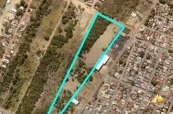 Chacara urbana para venda, com 511m² de Área Construida no Bairro Pedra 90, Cuiabá.