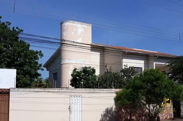 Sobrado para venda, 4 quartos sendo uma suíte,  Centro-sul, Várzea Grande - Foto 1