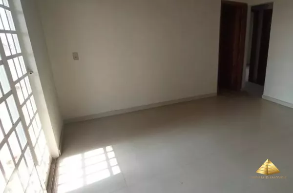 Sobrado para venda, 4 quarto(s),  Jardim Florianópolis, Cuiabá