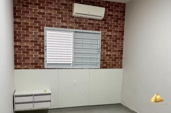 Casa para venda 3 quartos com piscina a venda  , bairro boa esperanca , Cuiabá