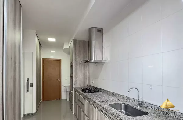 Apartamento à Venda com 3 suítes, equipado com Móveis Planejados no Edifício Arthur, próximo ao Goiabeiras Shopping e Supermercado Big Lar,  Duque De Caxias, Cuiabá.