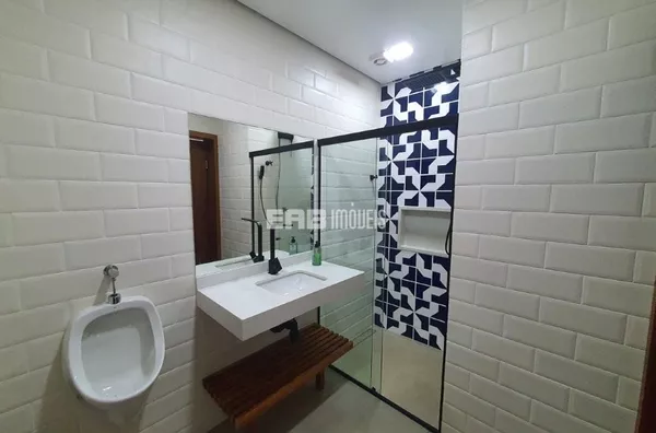 Banheiro externo
