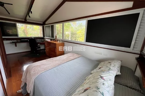 Quarto 4 (suíte)