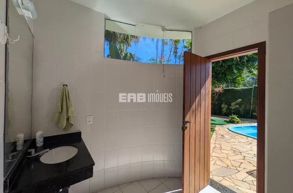 Banheiro externo