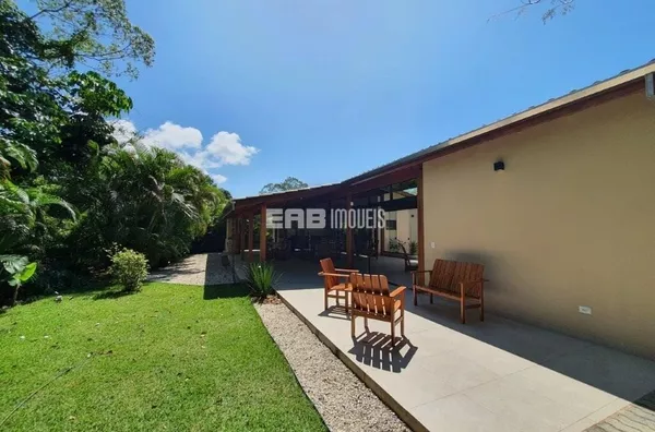 Casa à venda com 4 suítes, a 170m do mar - Foto 3