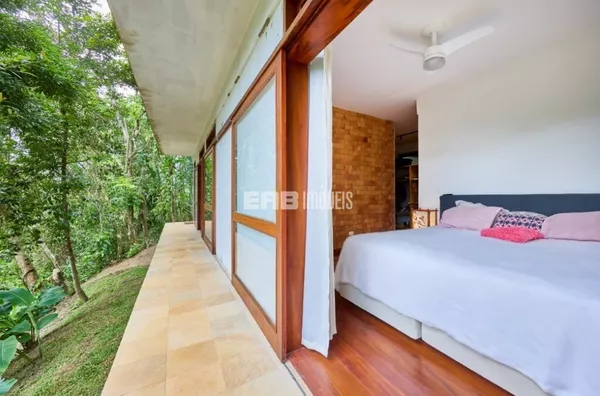 Quarto 2 (suíte)